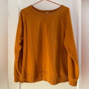 Old navy pull over sweater